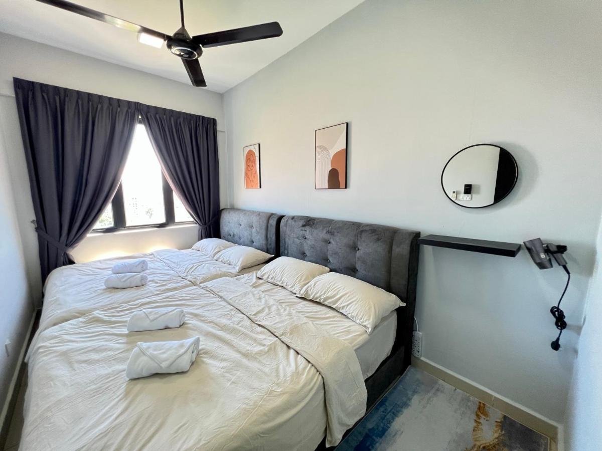 Apartment Riverview 8pax 3br In Kbtown Ps4, Netflix A-3-2 Kota Bharu