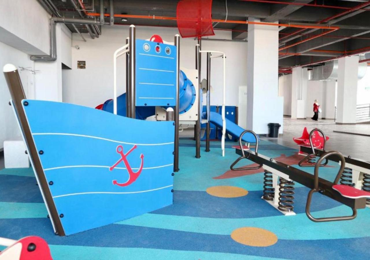Riverview 8pax 3br In Kbtown Ps4, Netflix A-3-2 Kota Bharu